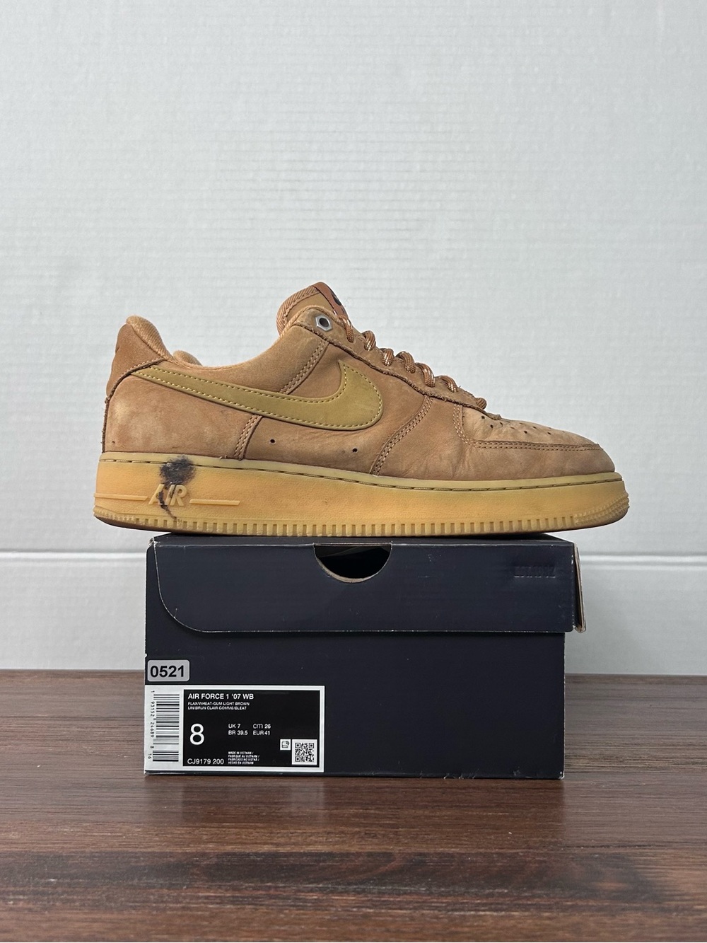 Nike Air Force 1 Low Flax Wheat Gum Light Brown Men’s 8/Women’s 9.5